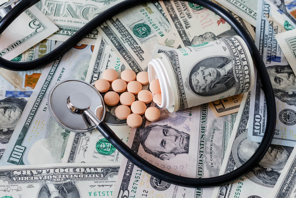 Concept of AI and automation enhancing ERA processing for real-time payments and improved revenue cycle management.